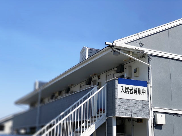 まず整理:賃貸管理業に必要な2つの許認可